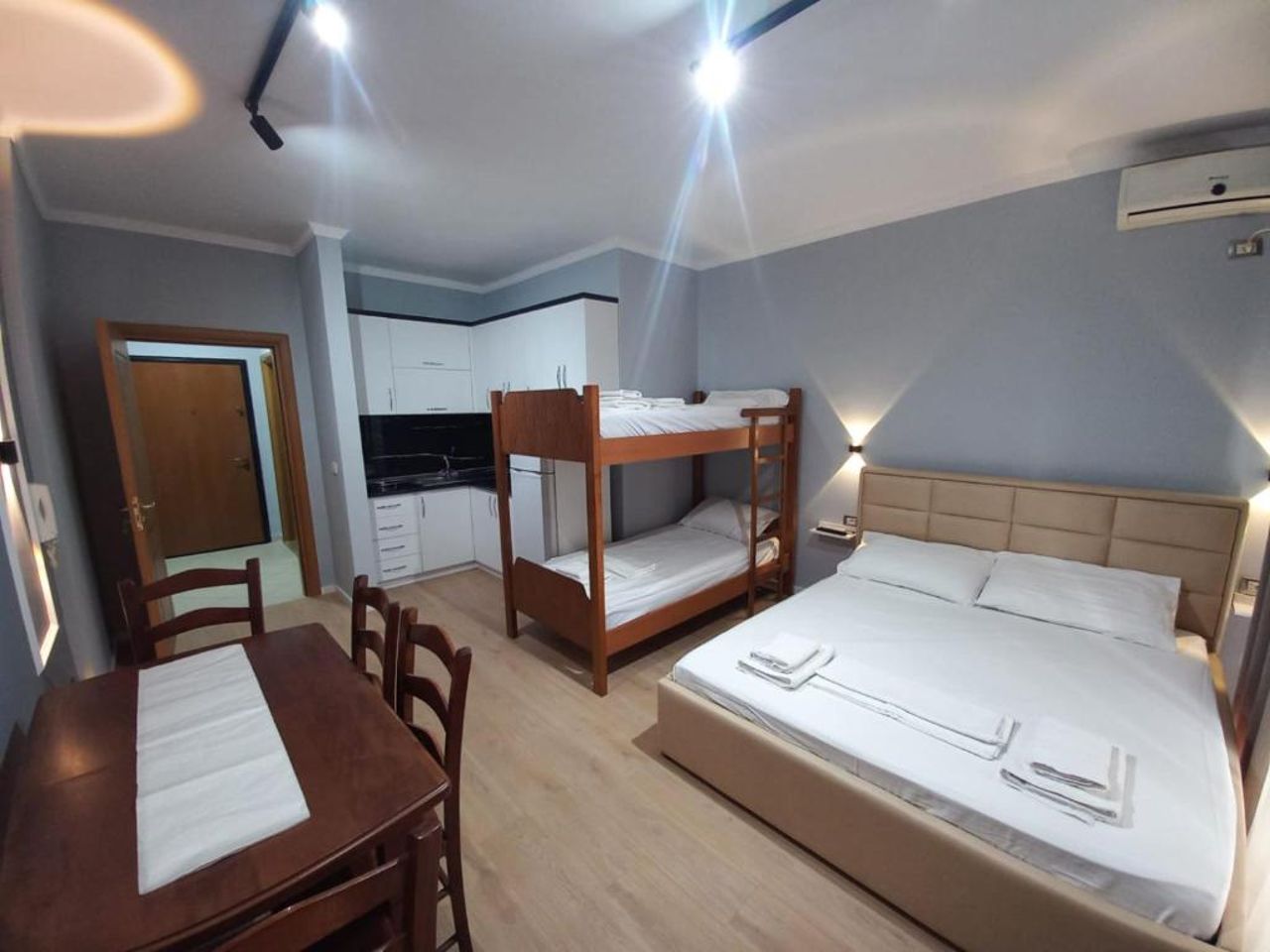 Lungomare Apartament Sea View
