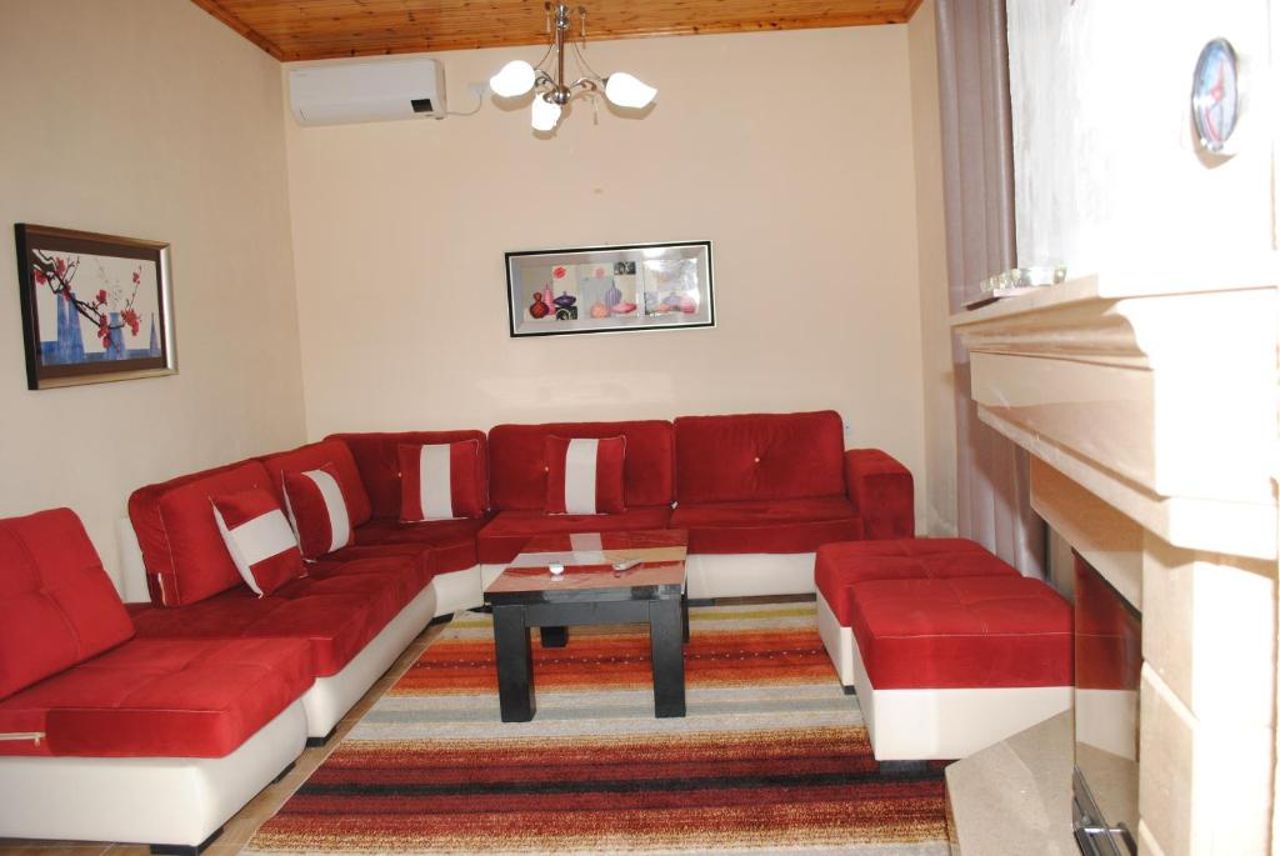George's Apartment