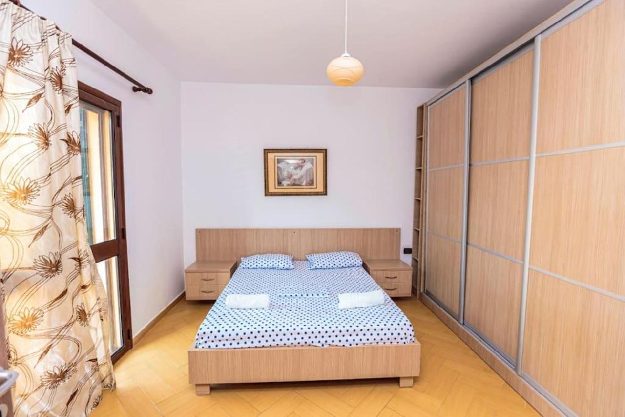 Apartament in the center of city 1
