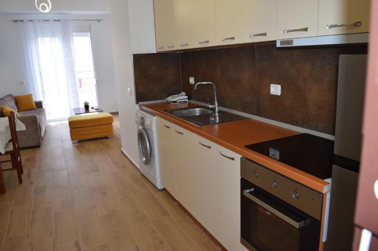 Matia Apartments