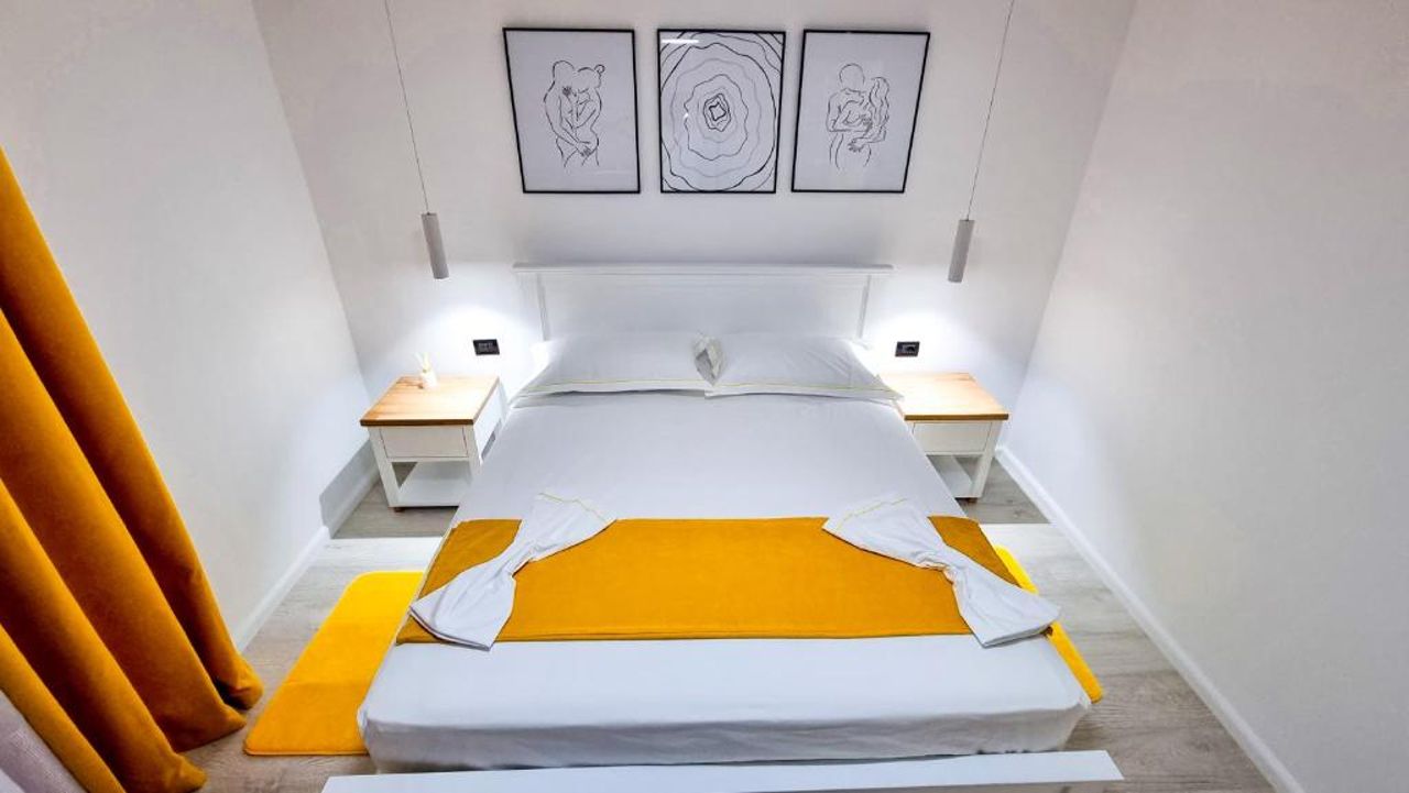 The Yellow' Condo