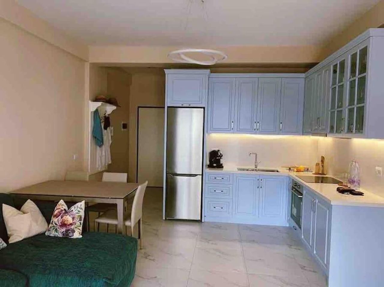 Cozy apartment 50m from the beach