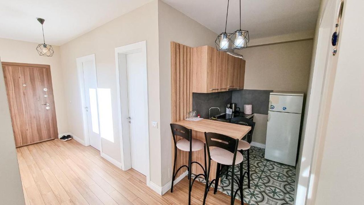 SkyLine View 2BR Apartment