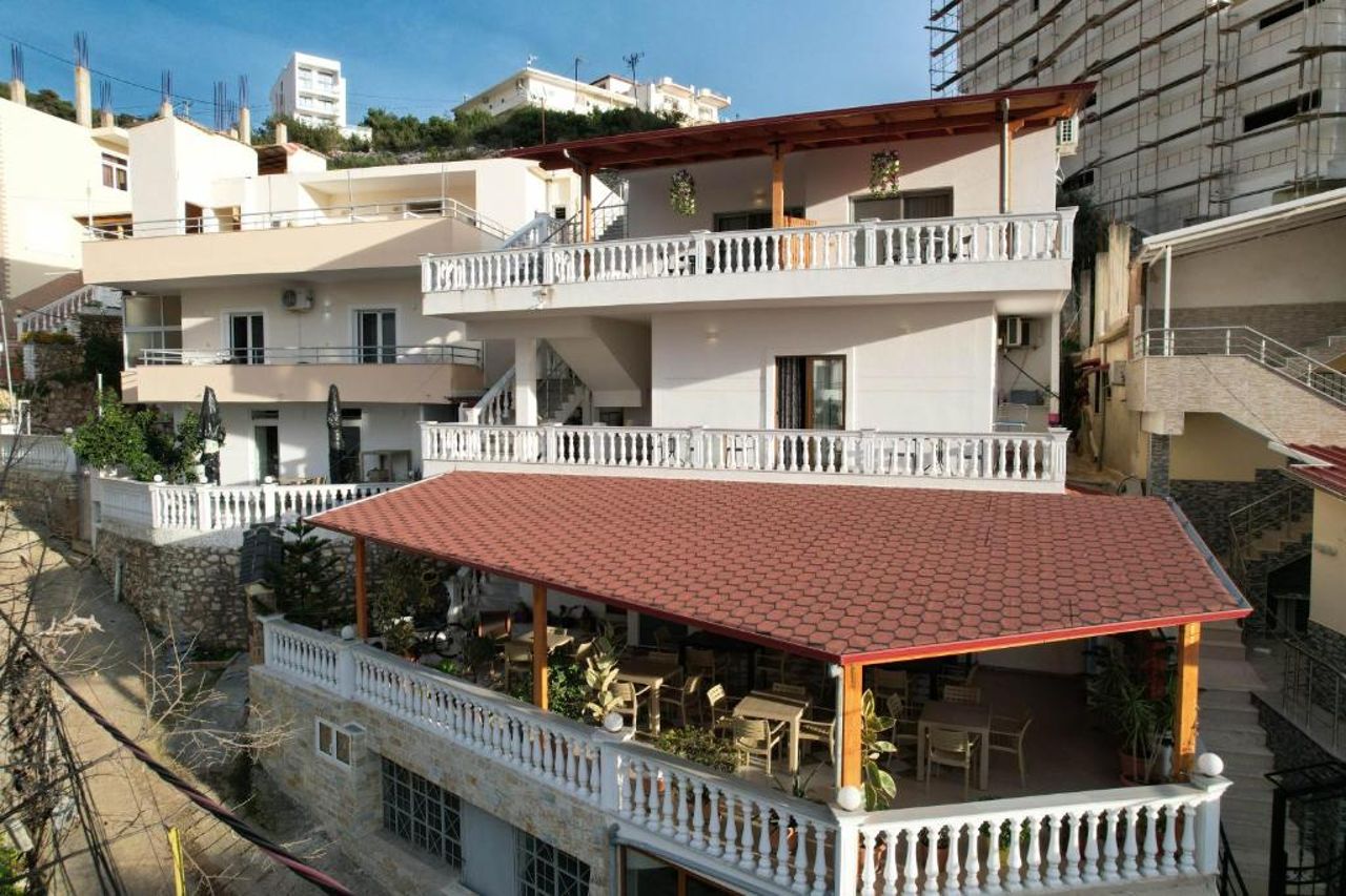 Vila Jon'a