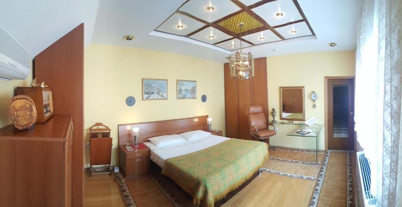 The Blacksmith's Guesthouse