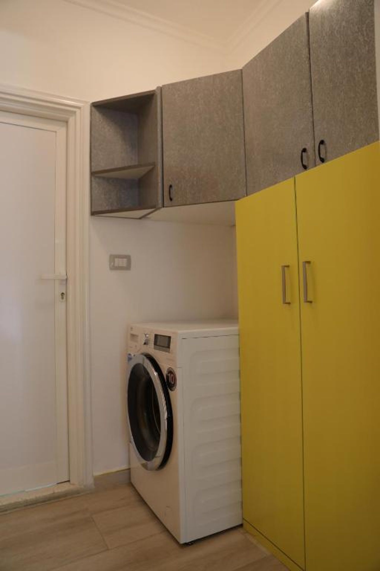 Melinda beach apartment