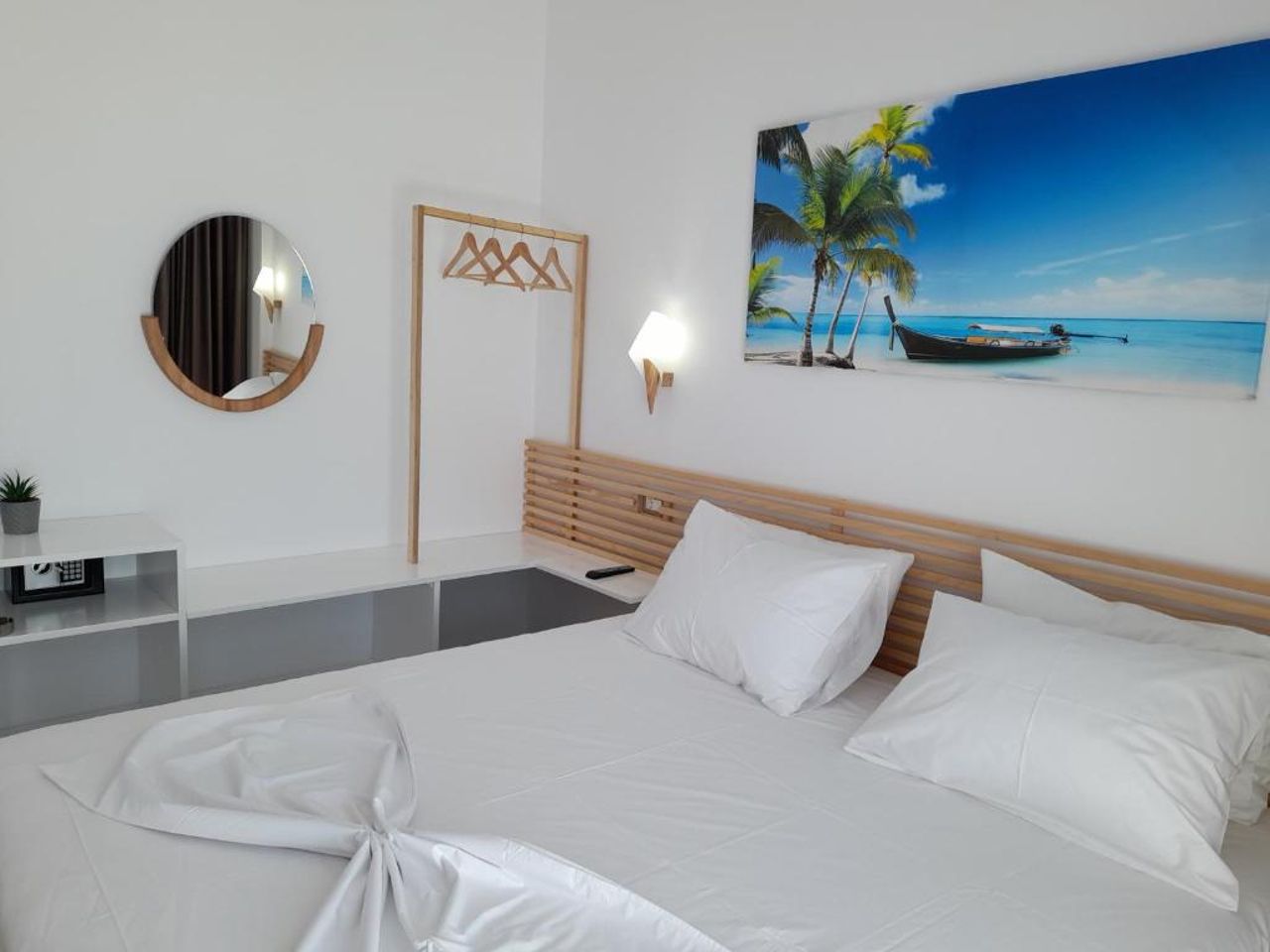 Anxhelos Hotel