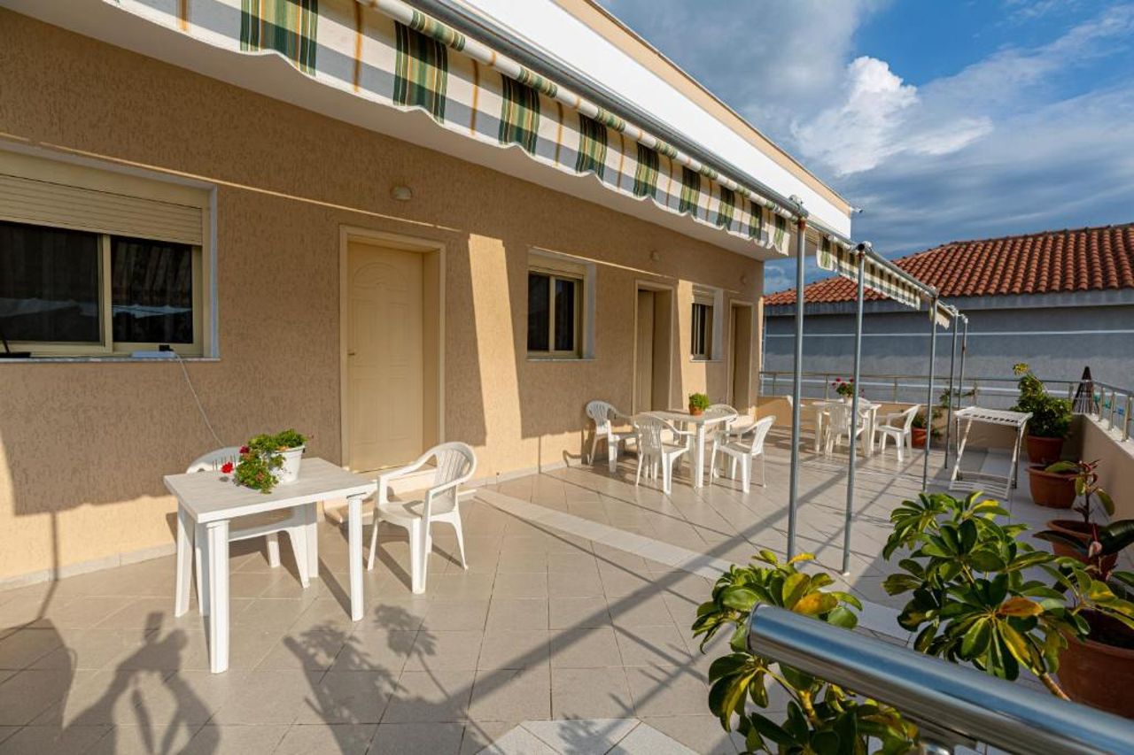 Vila B&E