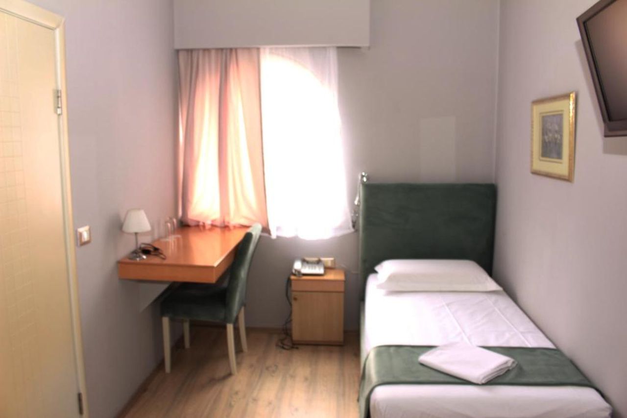 Theranda Boutique Hotel