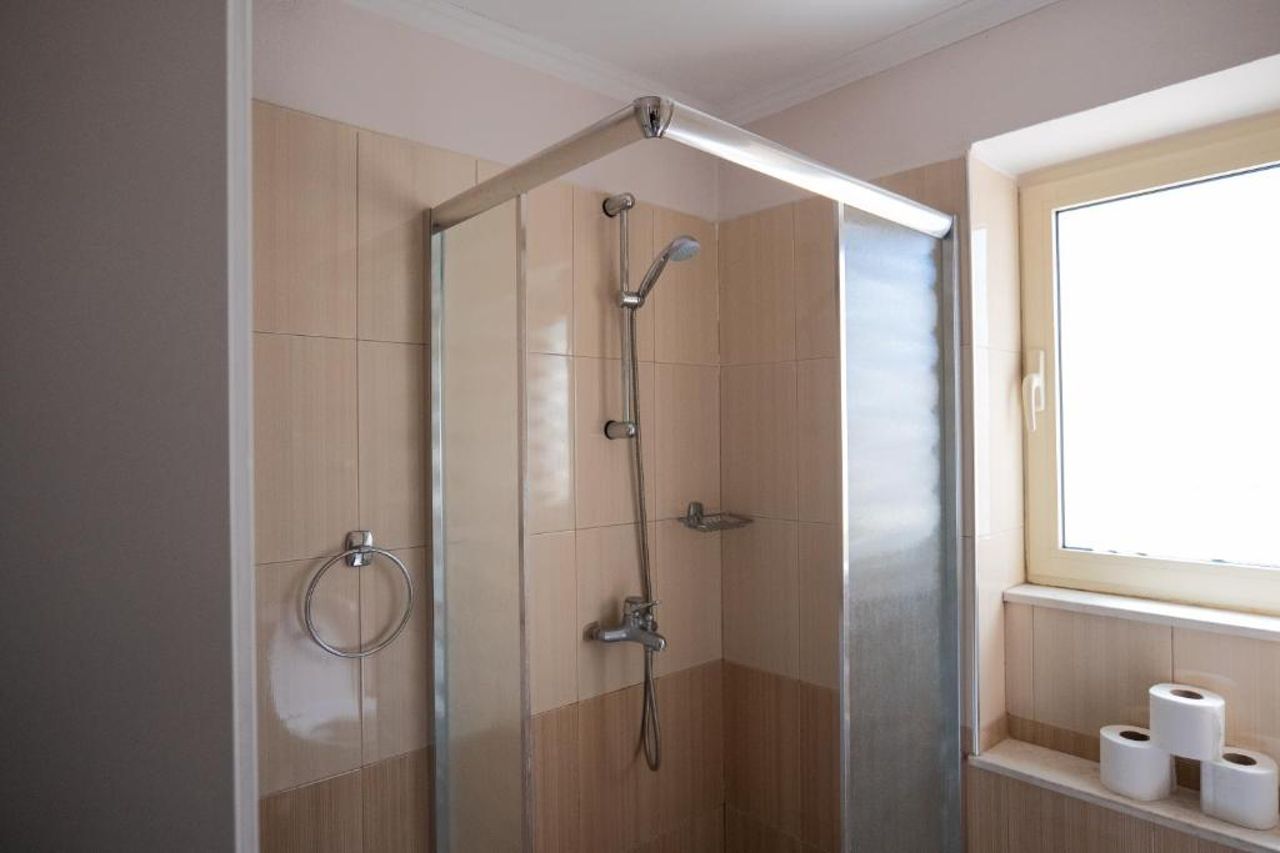 Blue Gold Apartment in Tirana Center - THE NEST