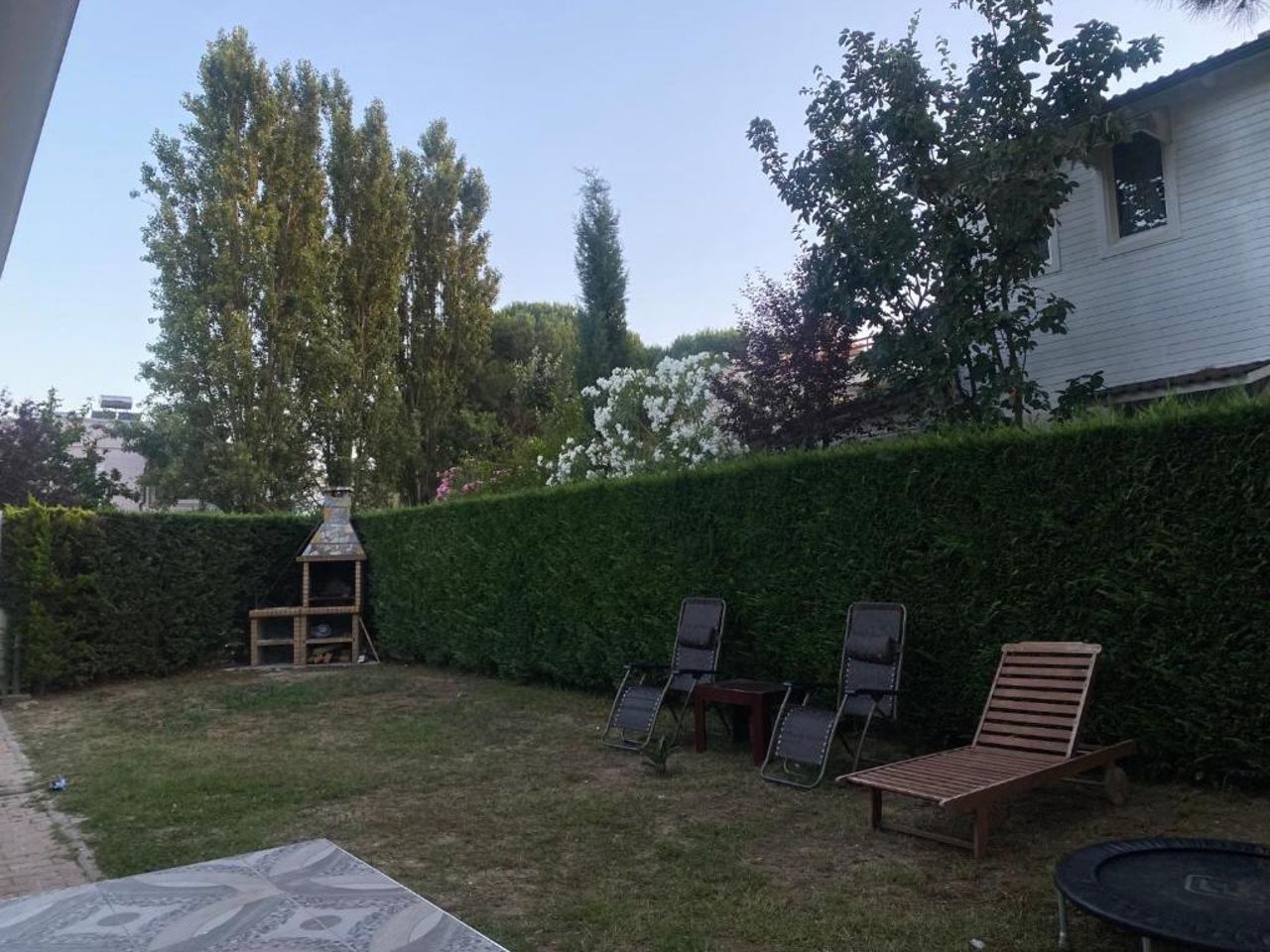 House with a garden view in Durres