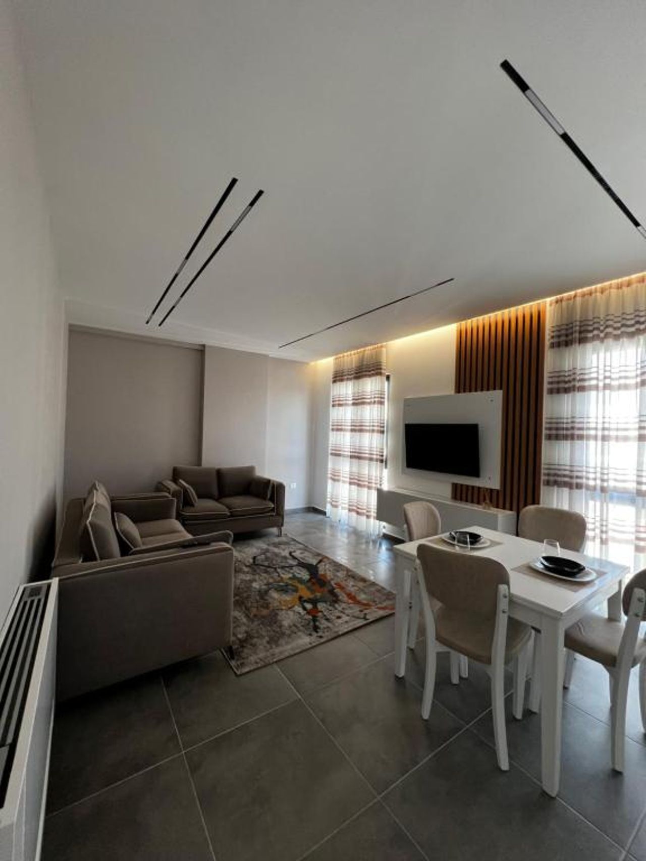 Comfort Inn ll