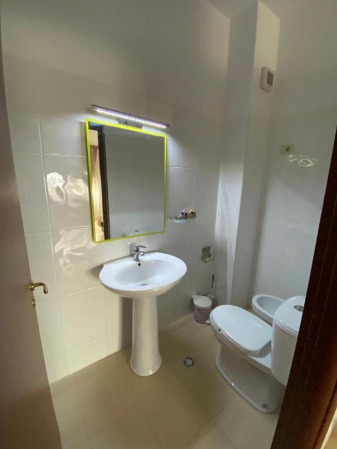 Apartament me qera 3+1 Shkoder (prane Katedrales)
