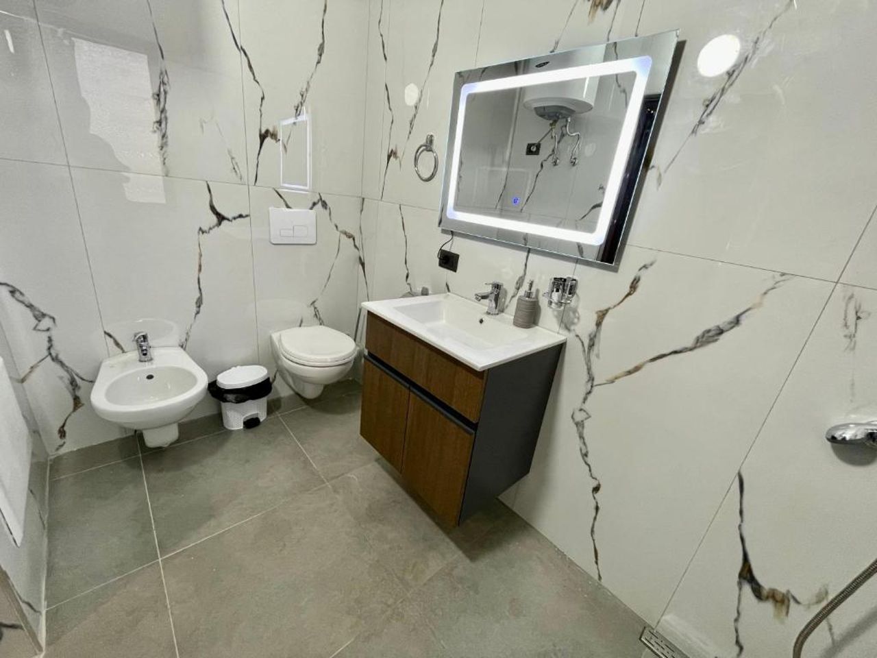 Keon superb studio apartament