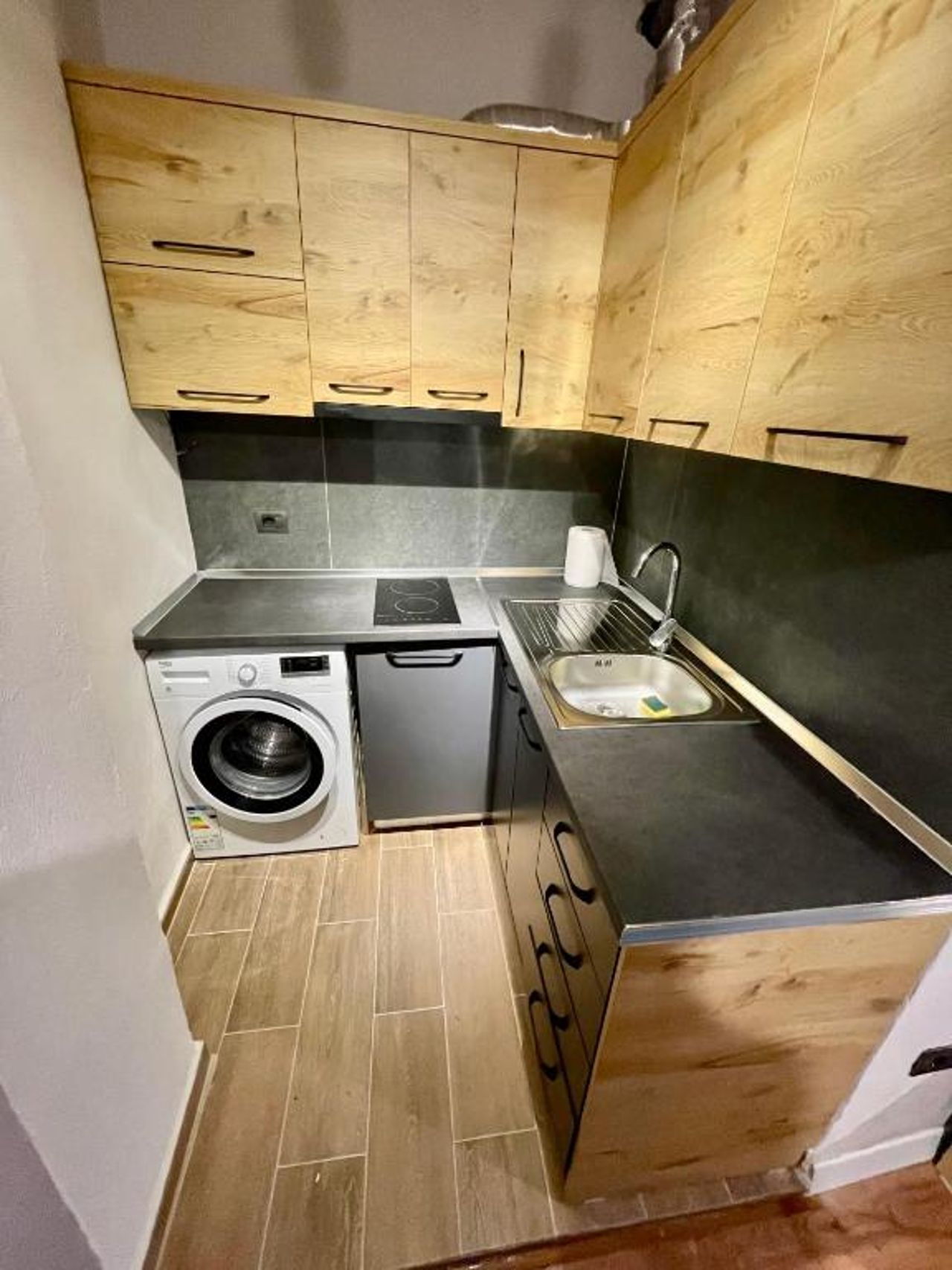 Keon superb studio apartament
