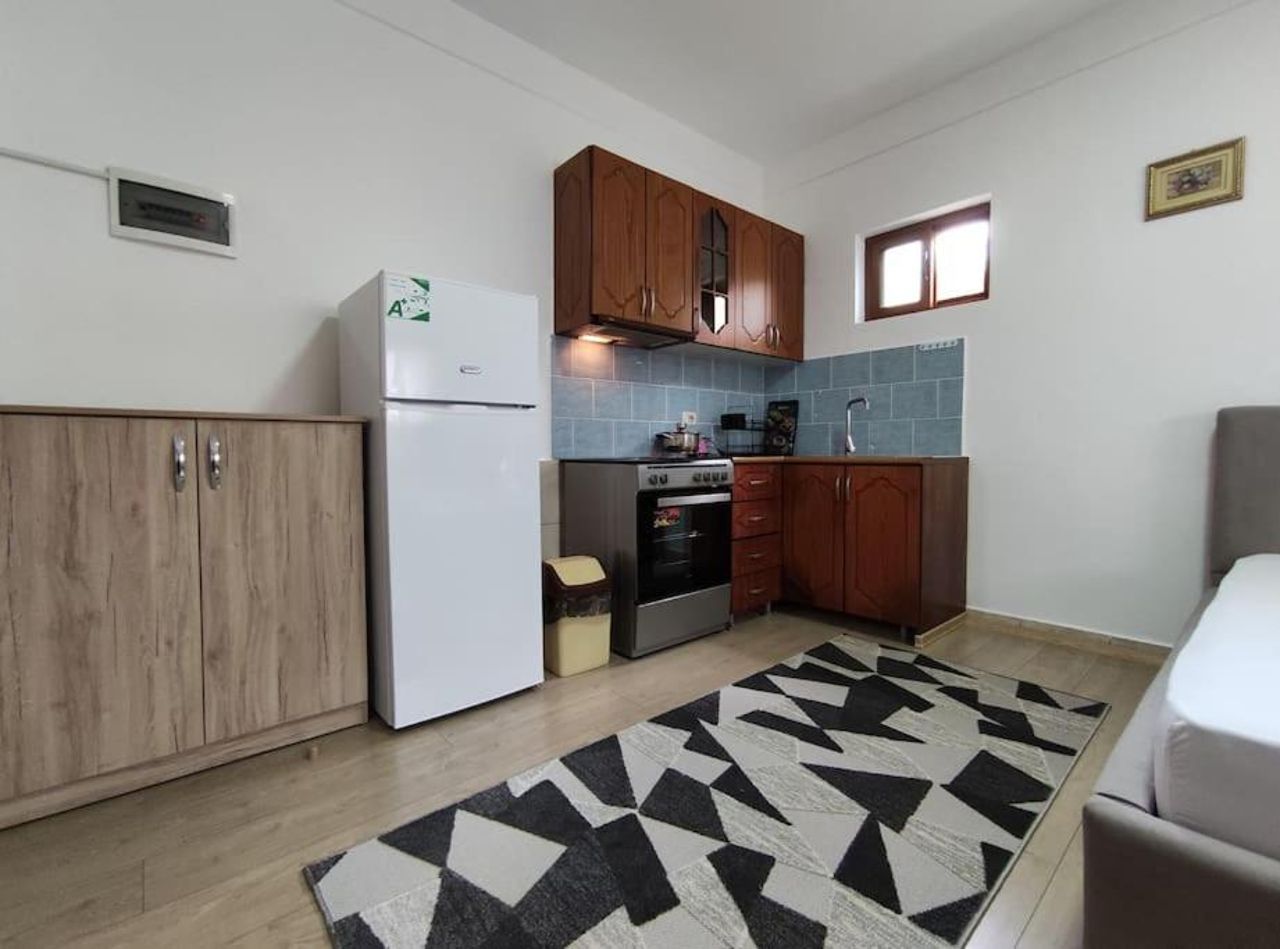 Dona's Studio Apartment