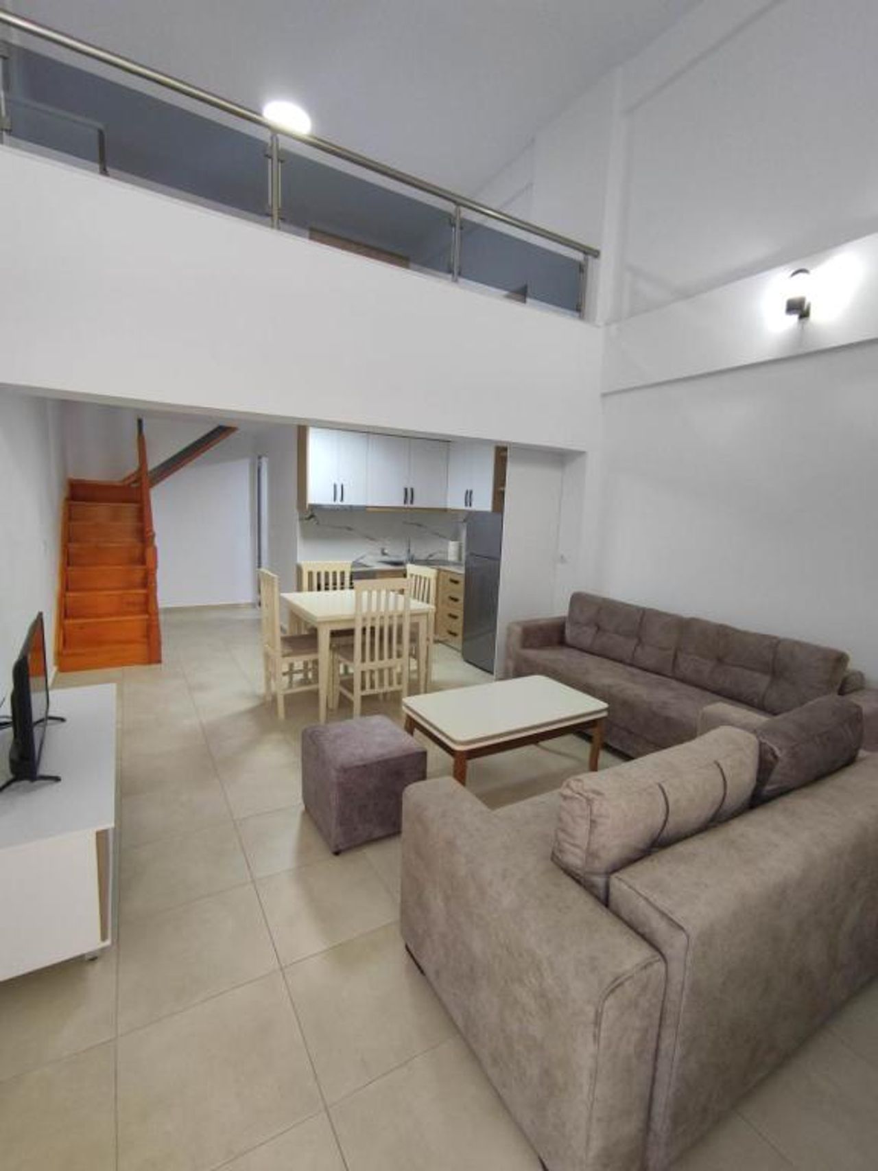 Rose Apartment