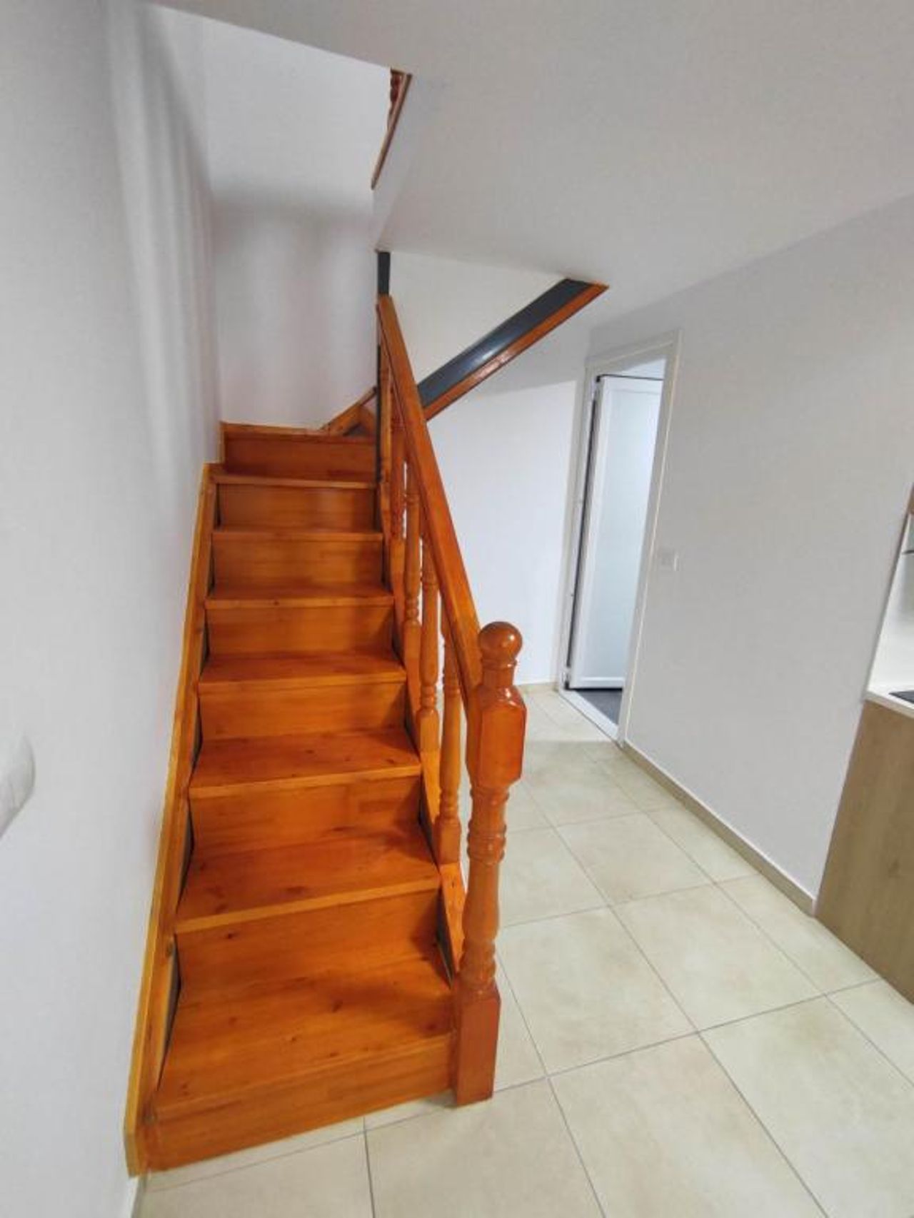 Rose Apartment