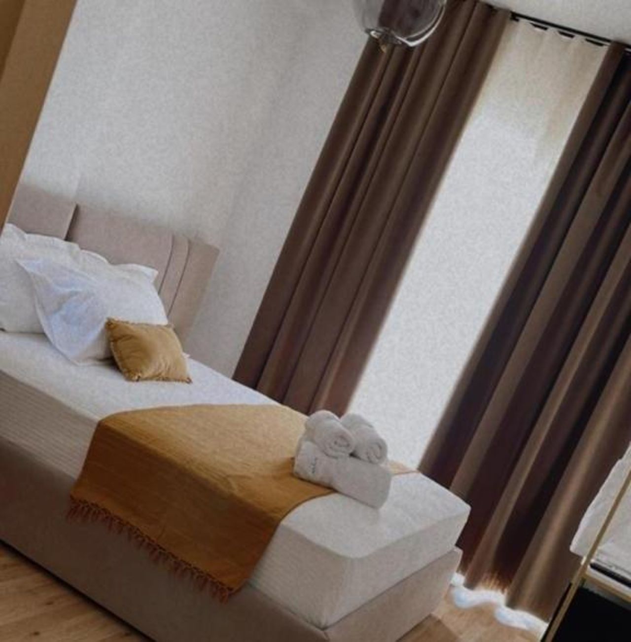 Mia Marine Rooms