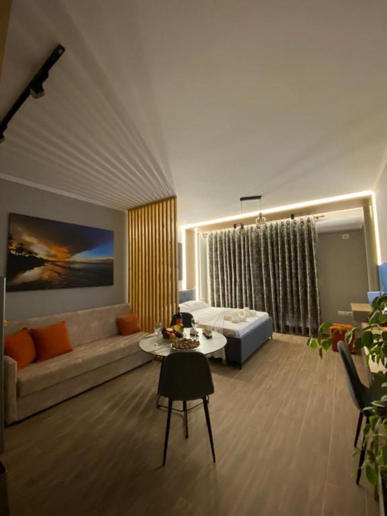 Ralph Apartments