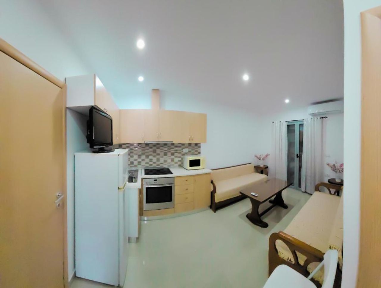 Arti Apartments