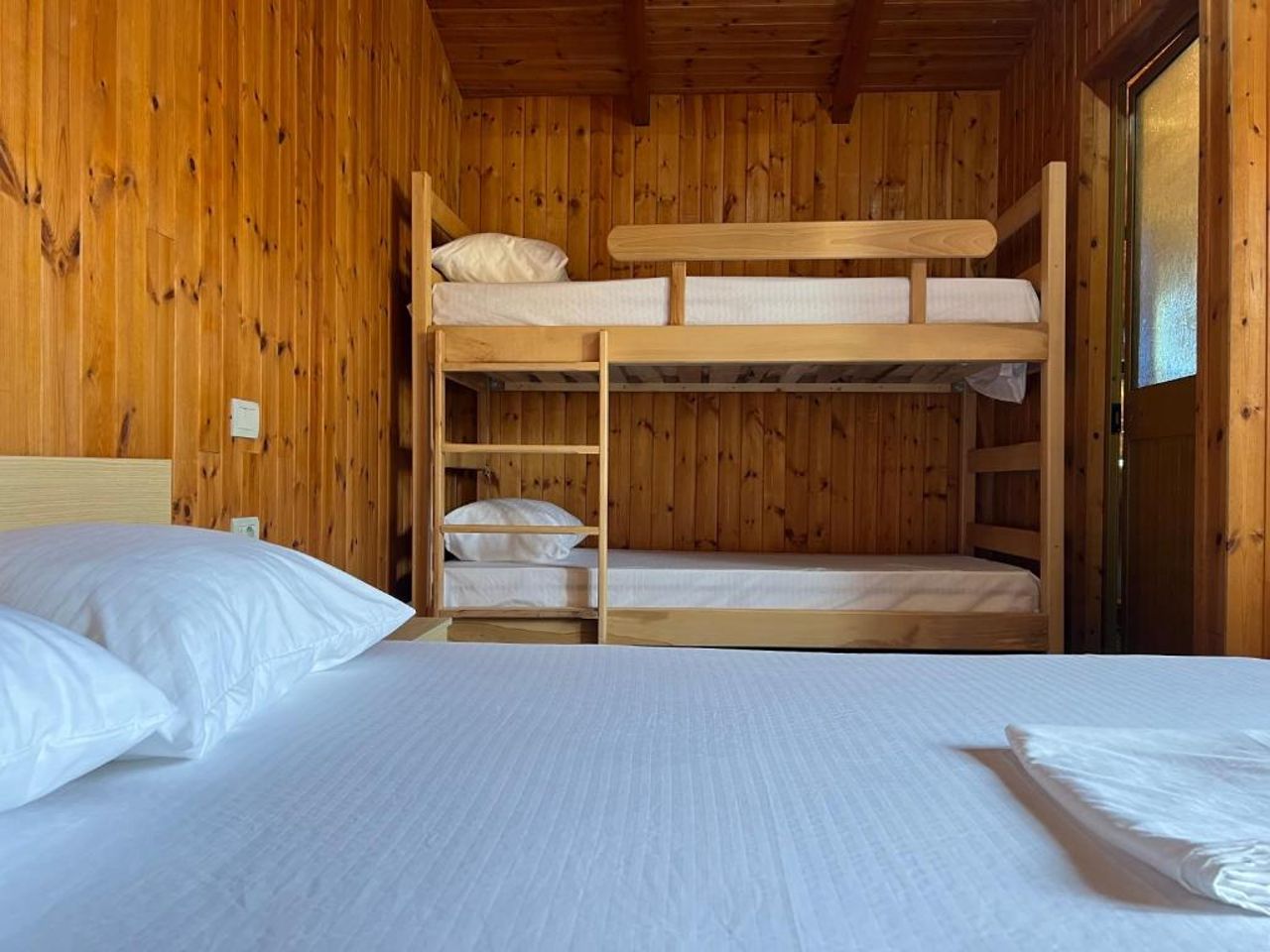 MIQT Beach - Bungalows