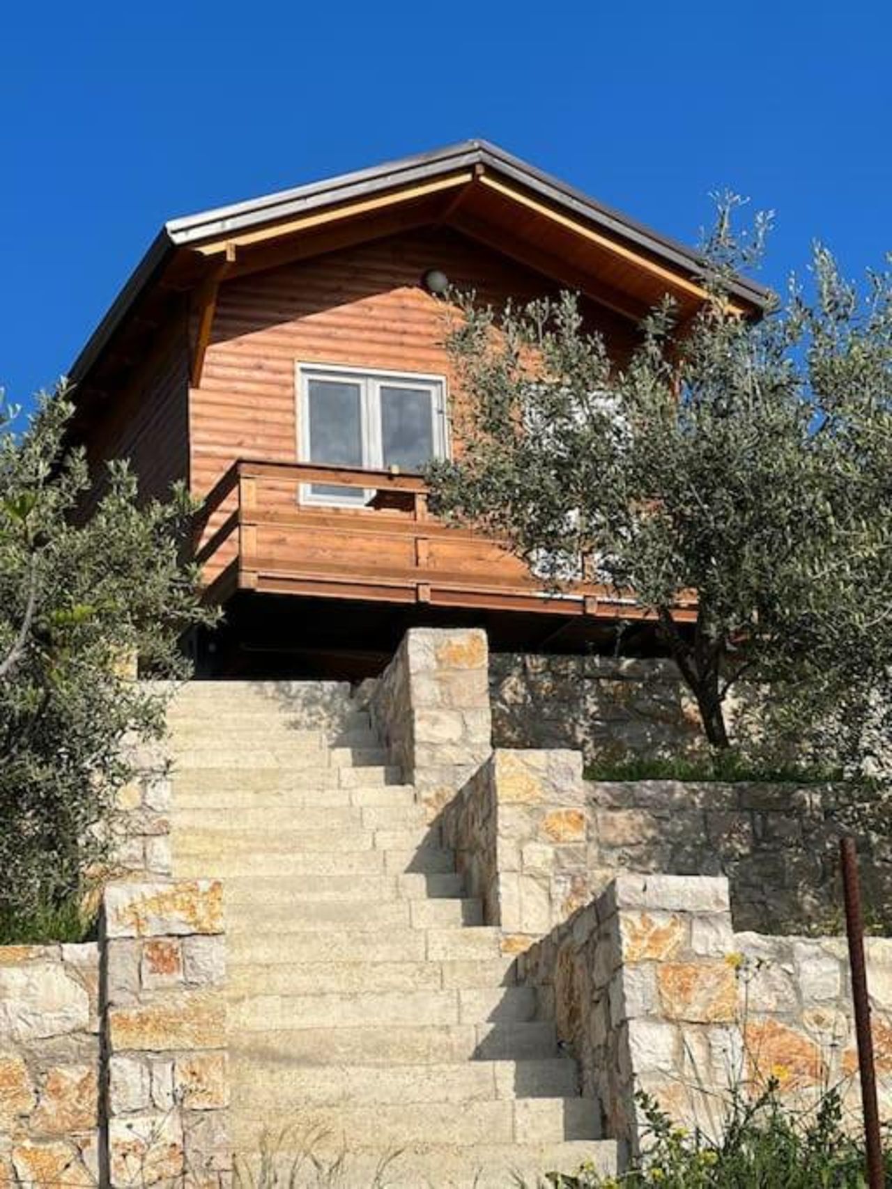Jupis Chalet