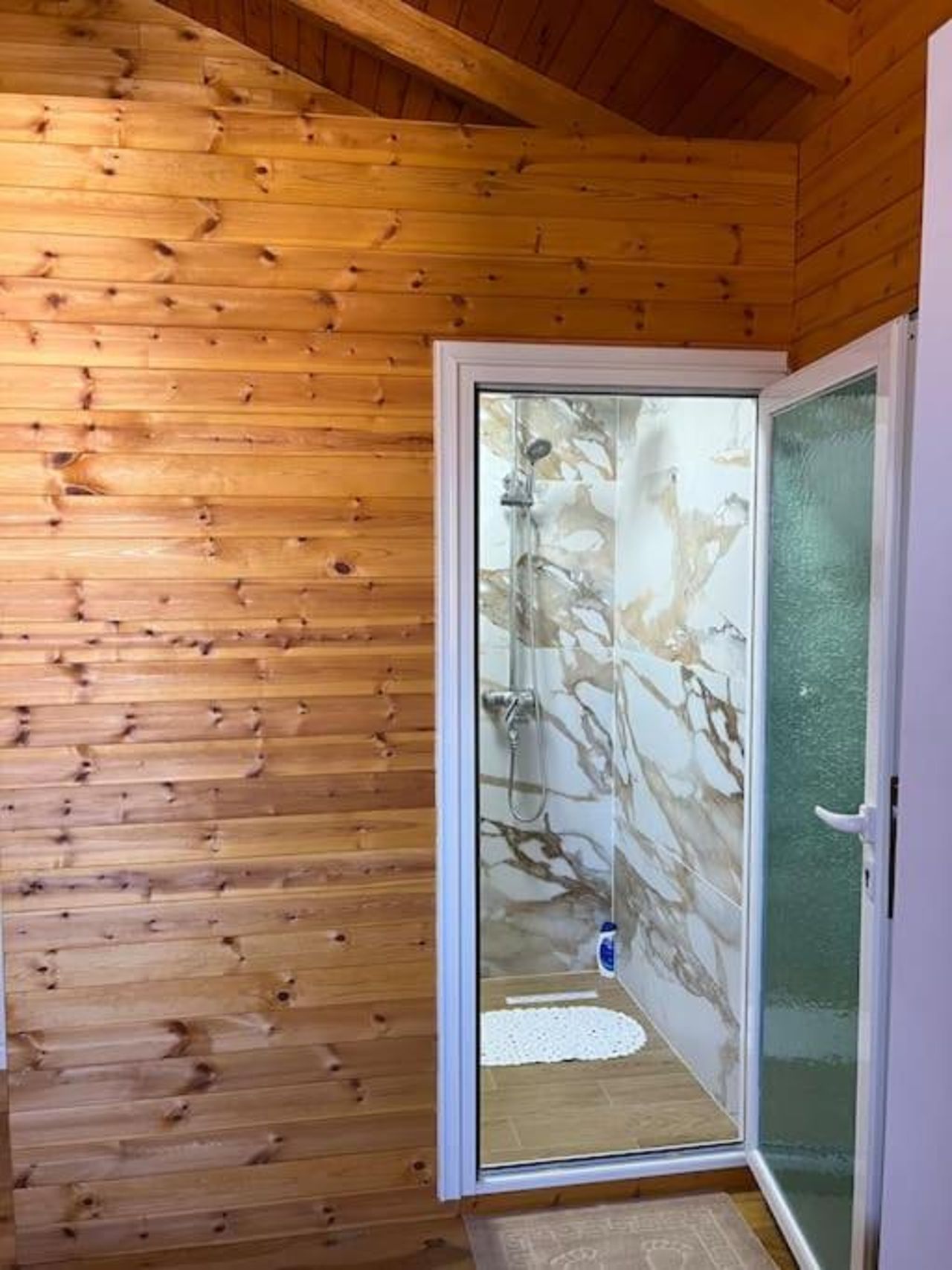 Jupis Chalet