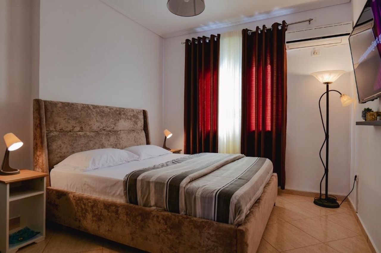 Urban GatAway Apartment