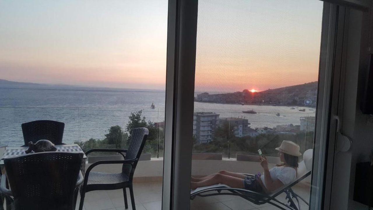 Cirasola Home - White Residence 1