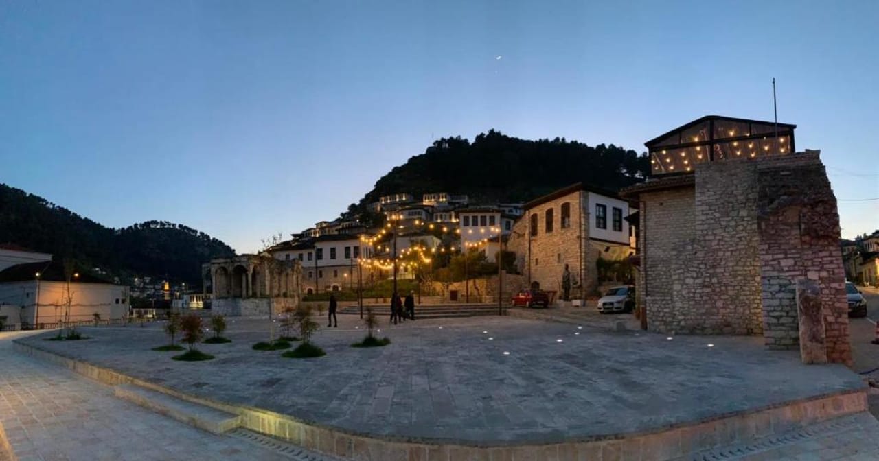 Arben Qemeri Guest House