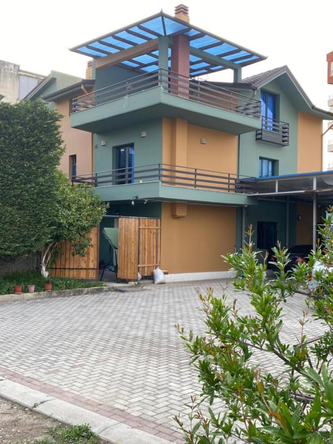 Vila Ajdinaj
