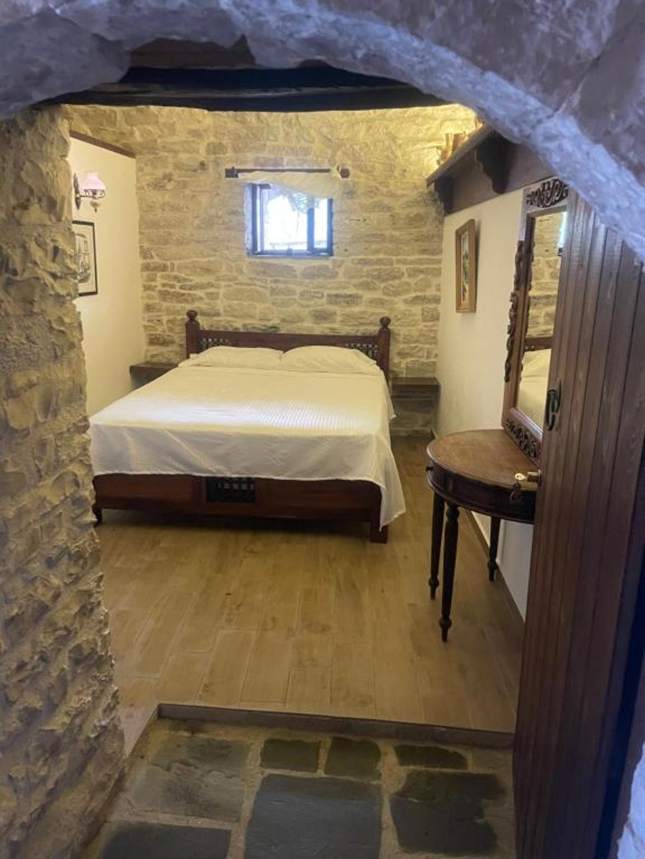 Konaku Guest house