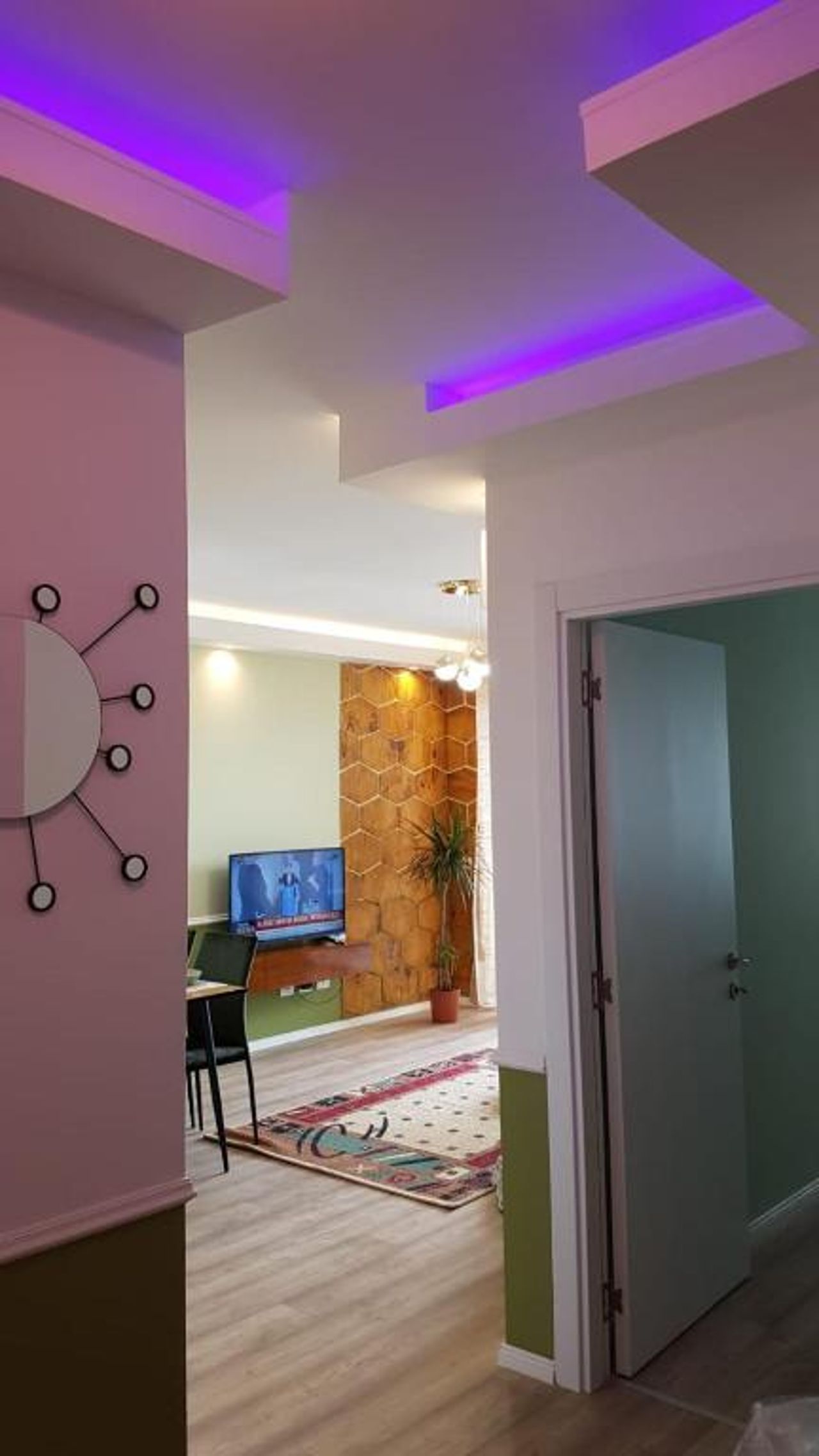 Sara green apartment