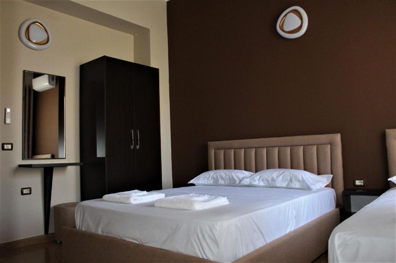 Hotel Vila Maledhi