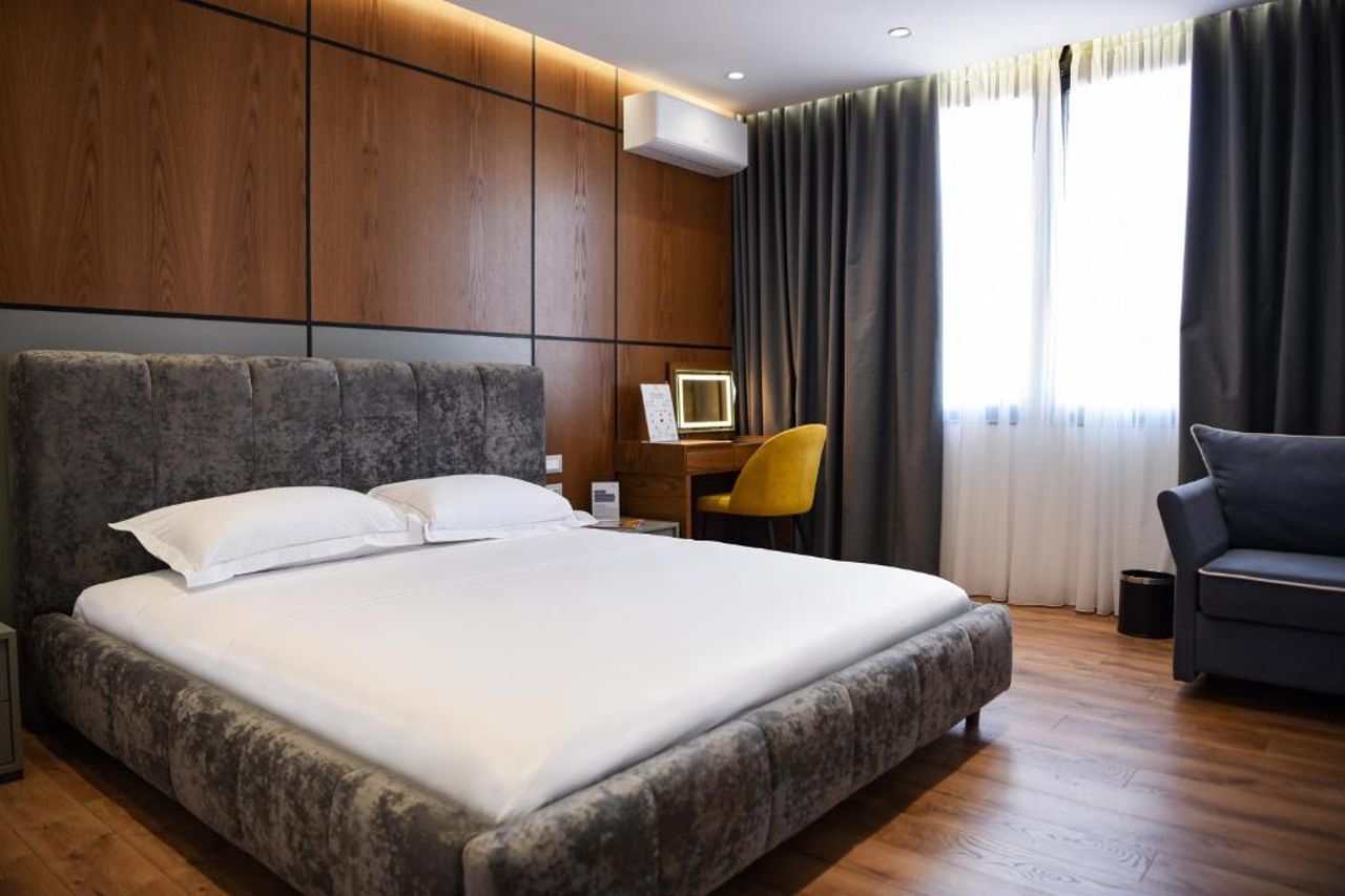 The Wilson Tirana