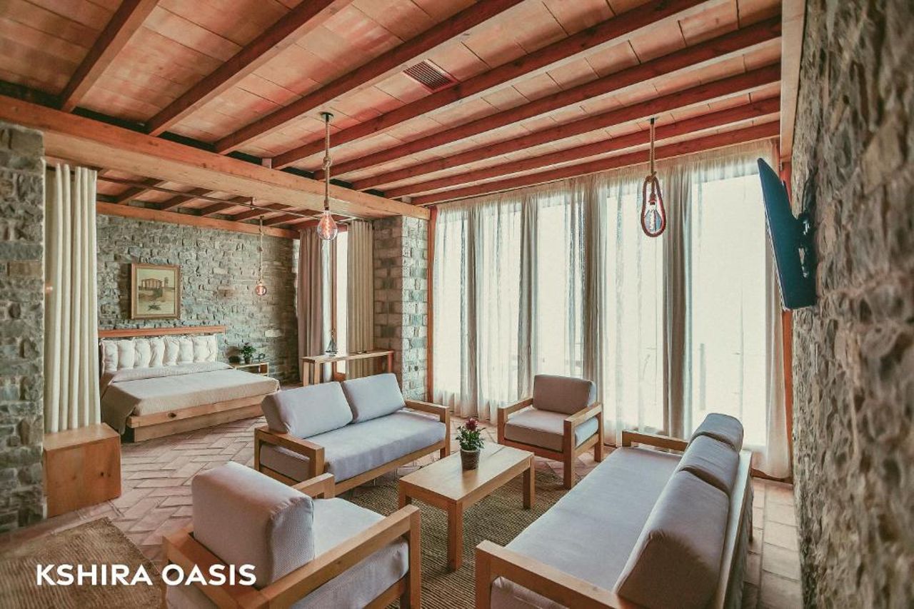 Kshira Oasis - Luxury 7-Bedroom Vila