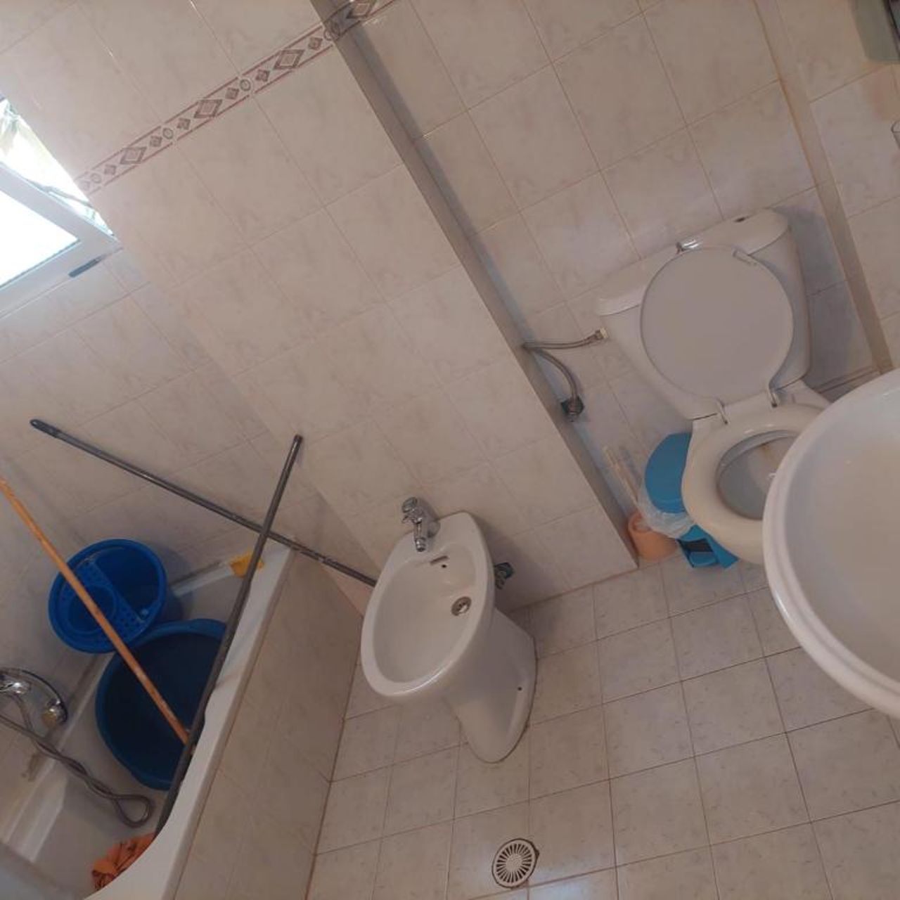 Klodian Apartment