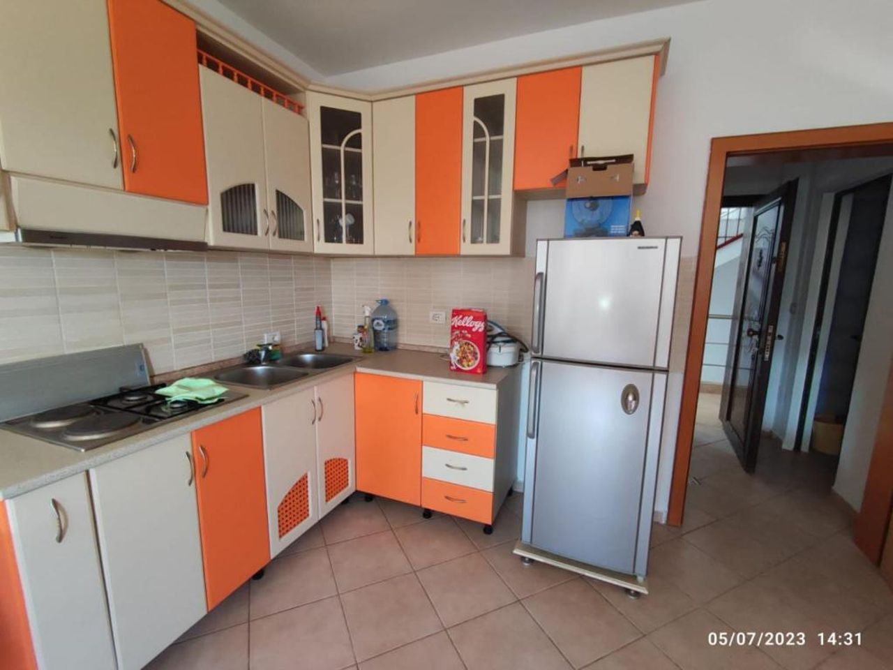 Mali robit golem durres apartment on 4th floor