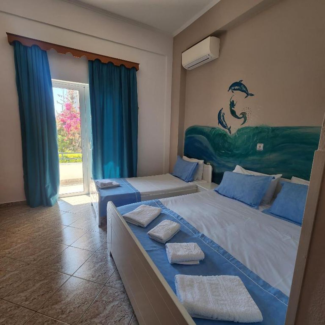 Amelie's Apartments & Beach Saranda