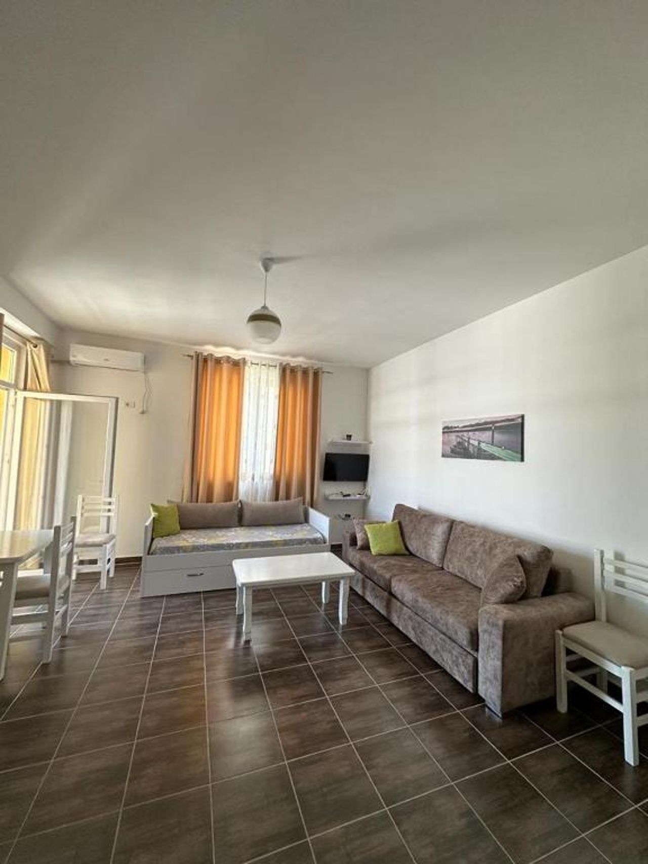 Marjana's Apartment 3