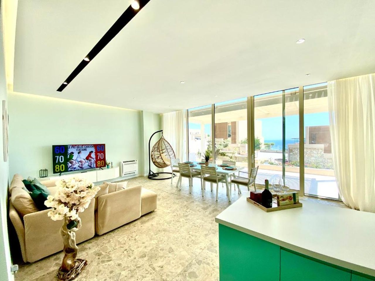 Seaclusion Villa Palase