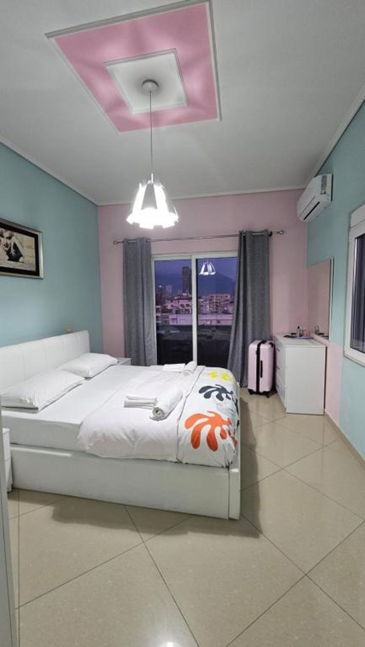 Aura Apartments