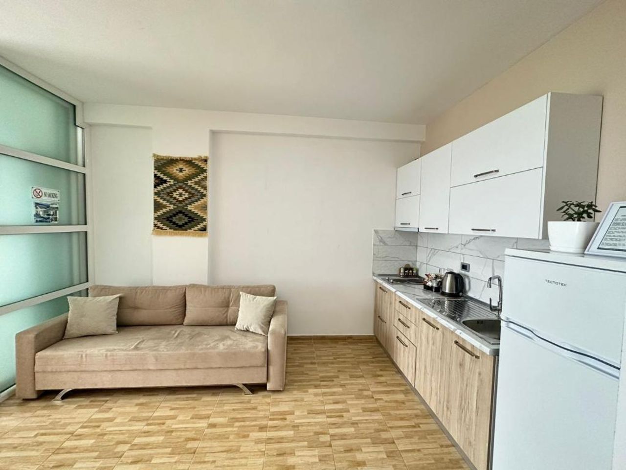 TreA Accomodations - Despacito Port Side