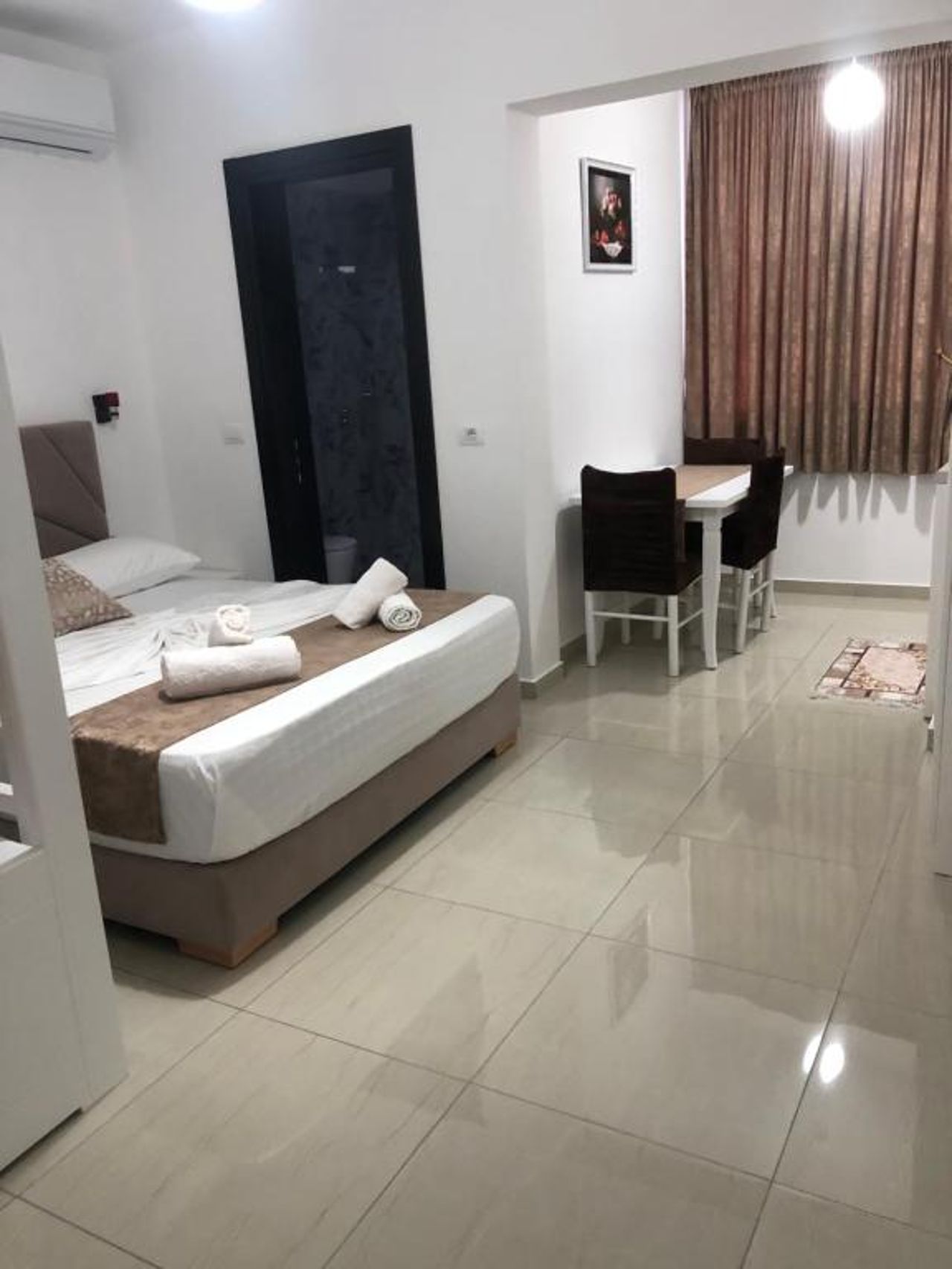 Vila Xhafa