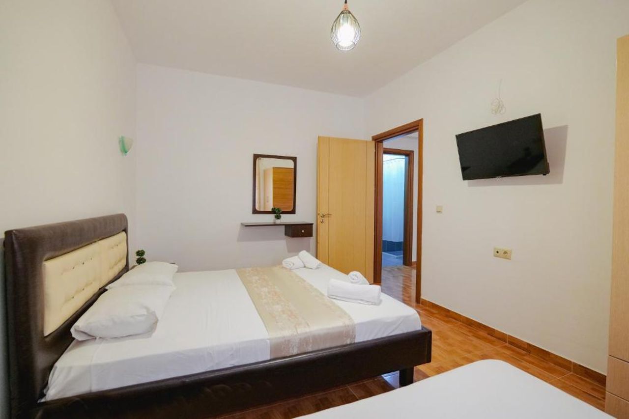 Apartments & Hotel Eleanna