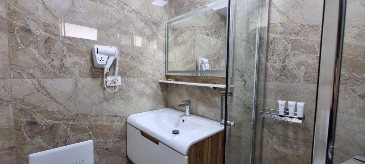 AAA Apartment