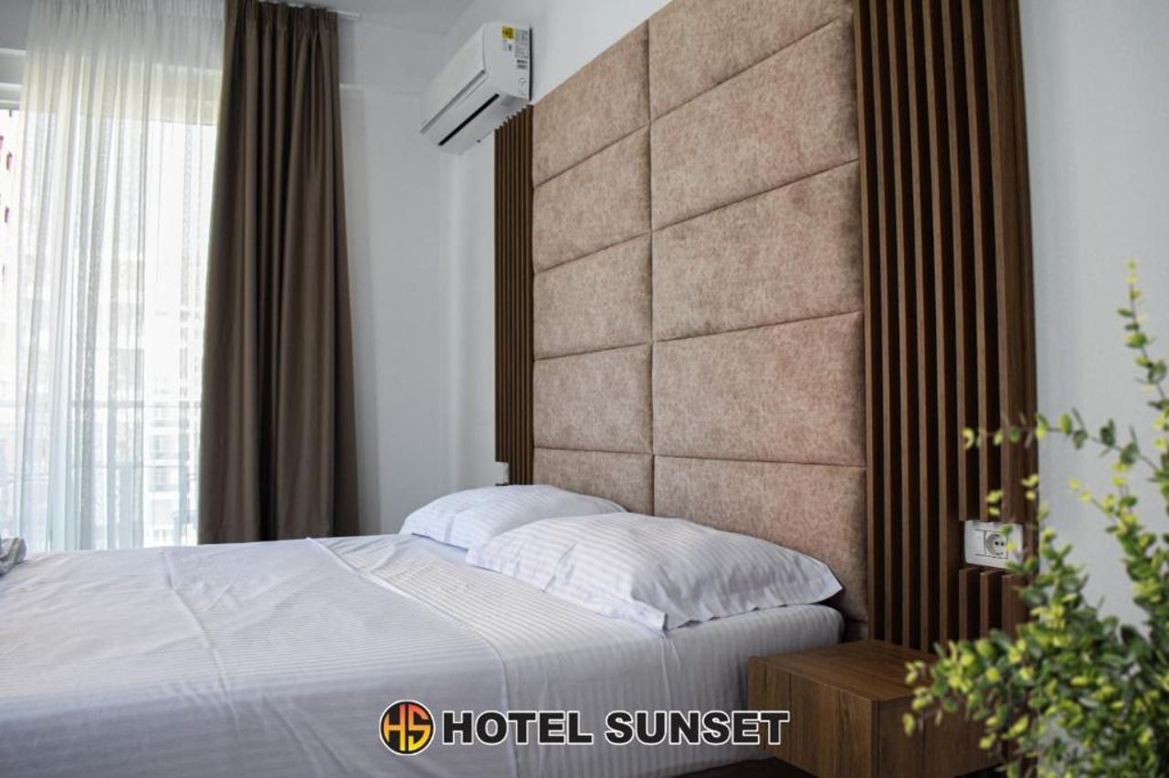 Hotel Sunset