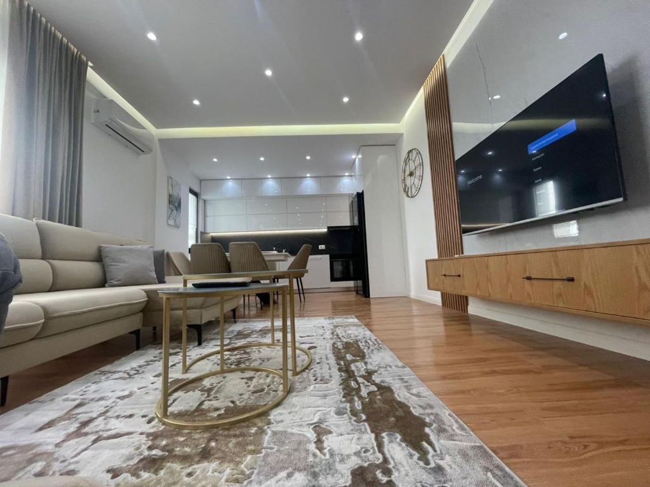 Lux Apartment at Arlis(dibra street)