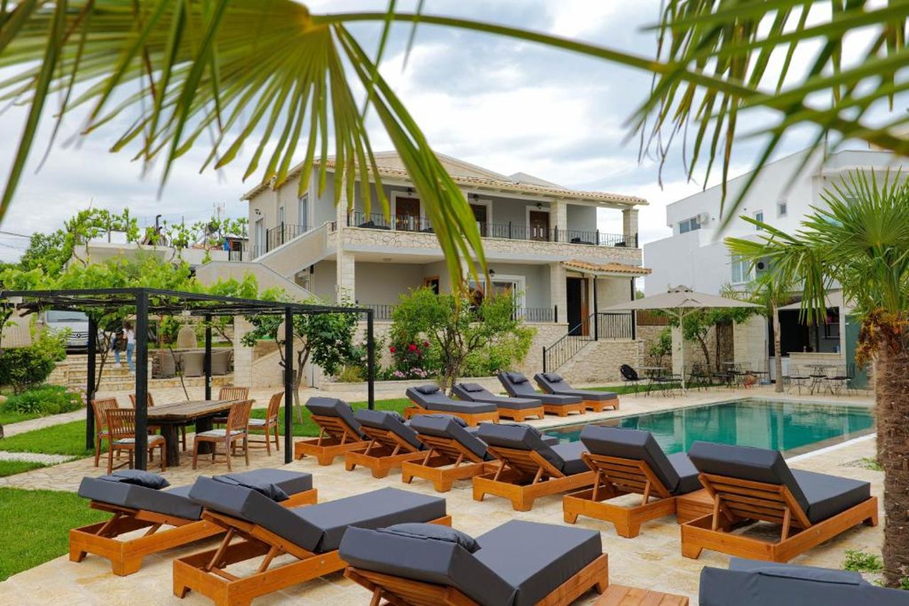Casa Del Mar